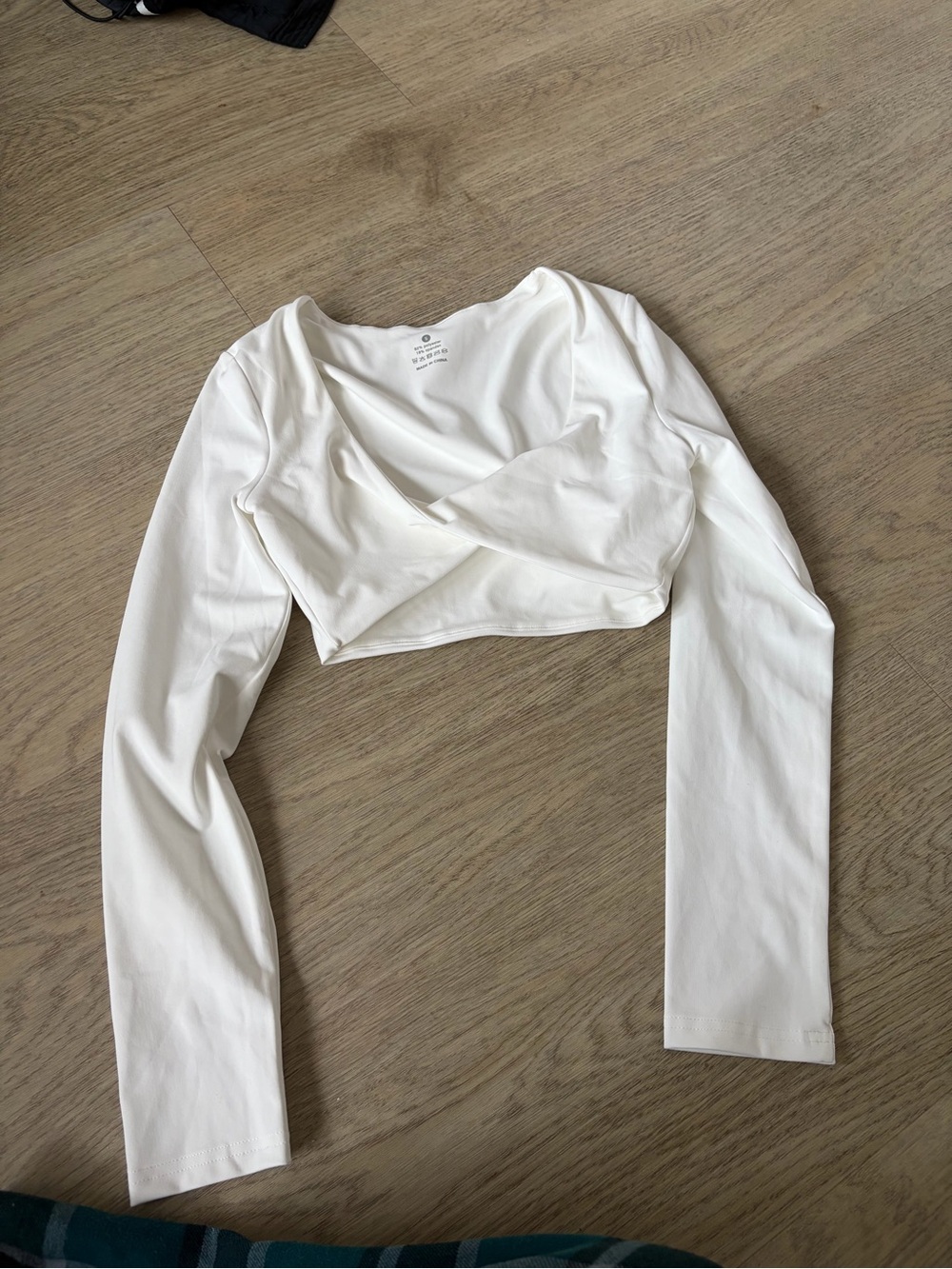 White Long Sleeve Cropped Wrap Top - 0